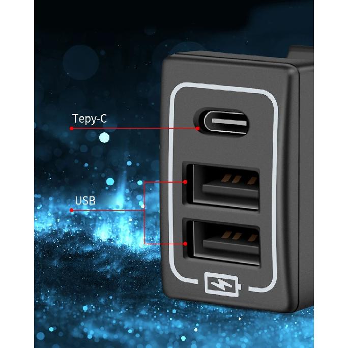 Car USB Quick Charger QC3.0 For Toyota Land Cruiser 200 Prado 150 Accessories Modified LC200 LC150 FJ150 FJ200 2021 2020 2019