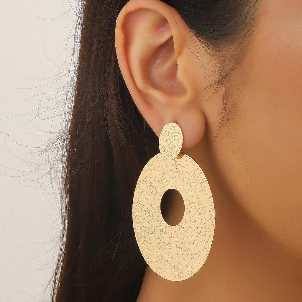 European and American Summer Original Design Metal Retro Leaves Simple Stud Earrings Versatile Popular Personality Street Shot Earrings