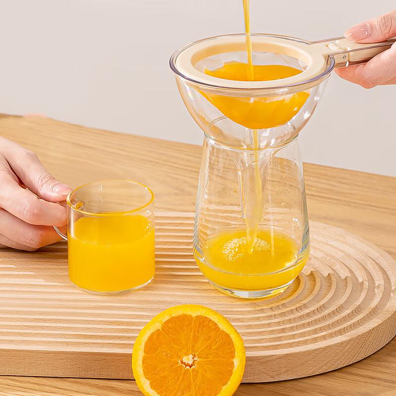 

Pabei 2-in-1 Kitchen Oil Filter Funnel & Strainer Set