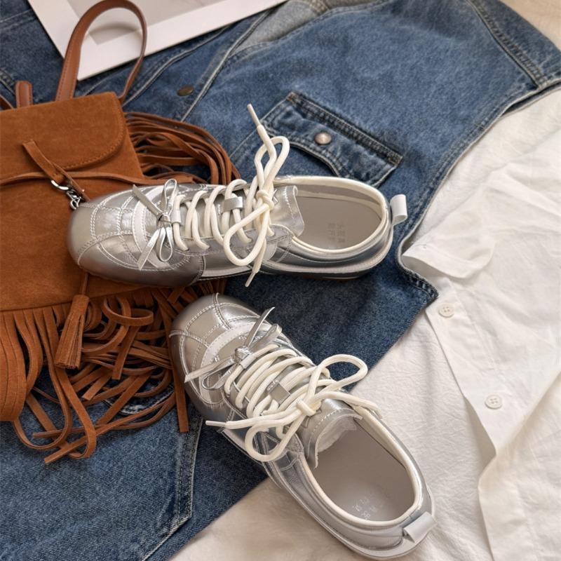 Silver Women's 2 Spring and Autumn New Versatile Lightweight Soft Sole Trend Casual Shoes Sports Little White Shoes