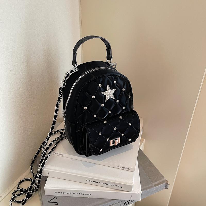 Fashion summer backpack bag women's new diamond chain small backpack portable travel bag