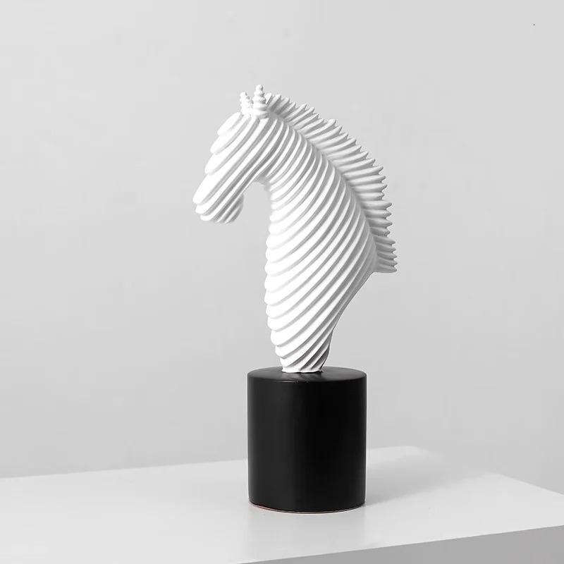 Abstract Striped Horse Head Horse Sculpture Abstract Striped Geometric Statue Arched Arc Decorative Figurines Home Decoration
