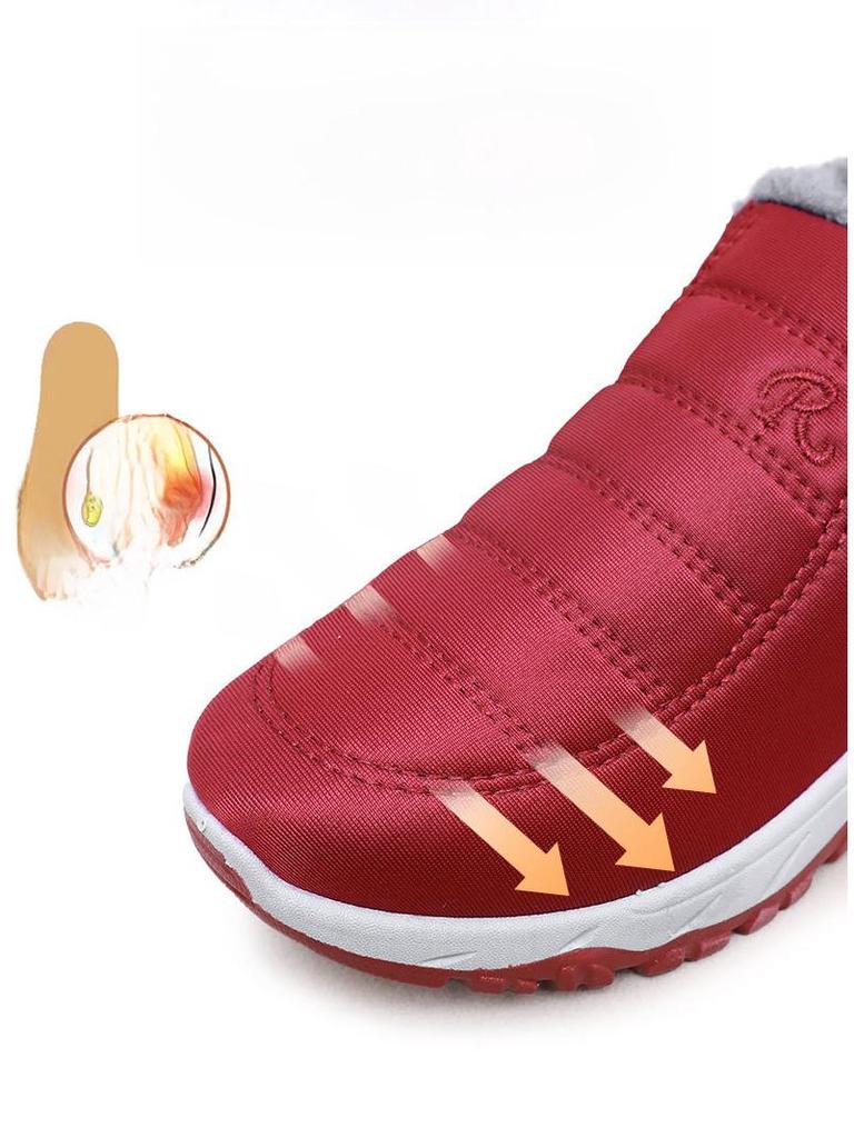 Scarpe invernali in cotone per donne di mezza età e anziane, stile unisex, antivento e in velluto, scarpe tradizionali in stoffa di Pechino, stivali da neve spessi e caldi.