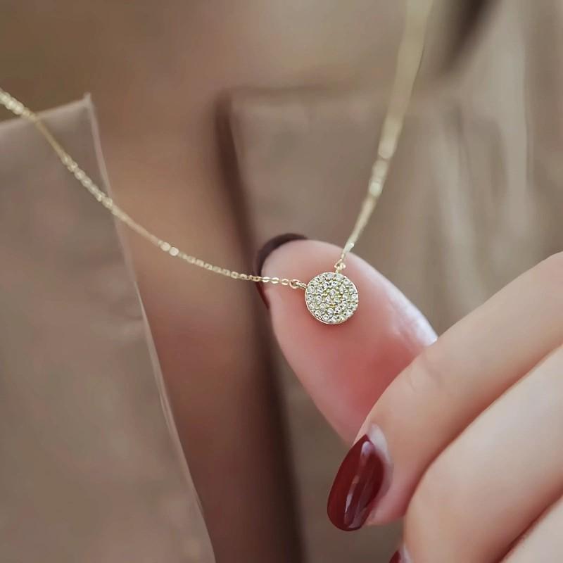Luxury Round Diamond Pendant Gold Plated Clavicle Necklace