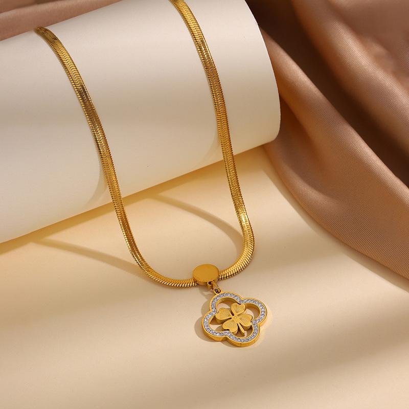 Stylish Four-Leaf Clover Necklace for Women - Durable Titanium Steel with High-End Chain, Non-Fading Design
