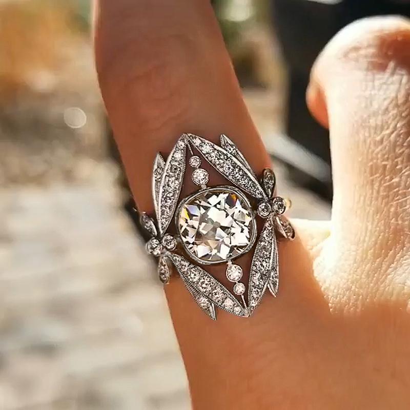 

Huitan Creative Design Bridal Wedding Rings Hollow Band Sparkling Cubic Zirconia Crystal Rings for Women Party Fashion Zircon 6