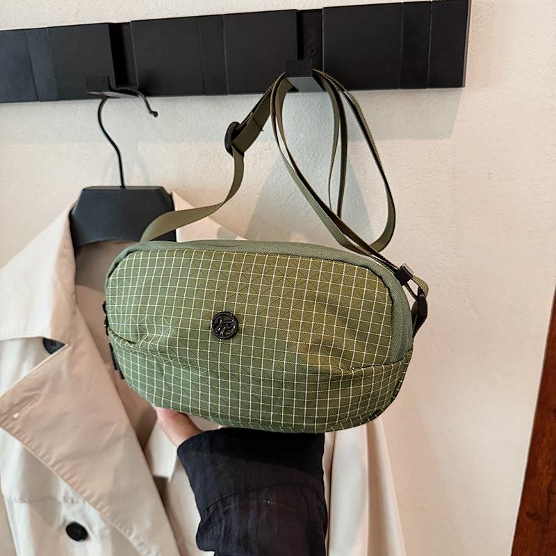 

Casual nylon cloth women s small bag 2025 new simple plaid small square bag fashionable shoulder crossbody mobile phone bag зелёный