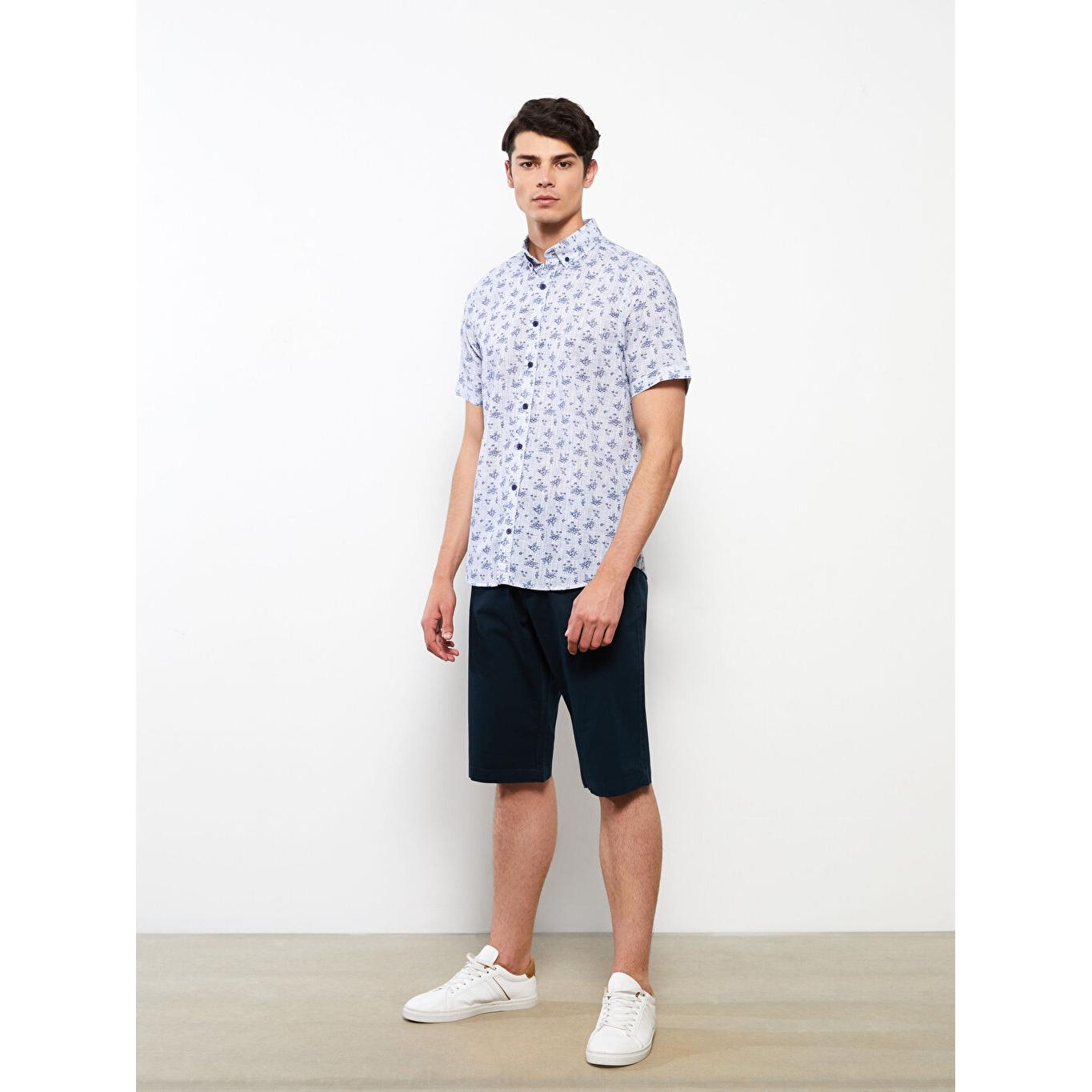 

Мужская рубашка из поплина стандартного кроя с короткими рукавами и узором цвета индиго