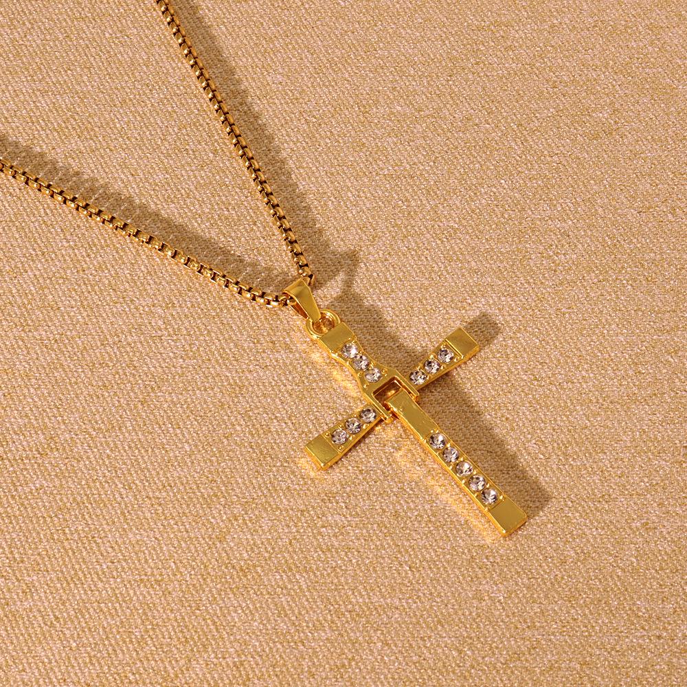 Collana Hip Hop alla Moda con Strass, Design Elegante e Motivo a Croce