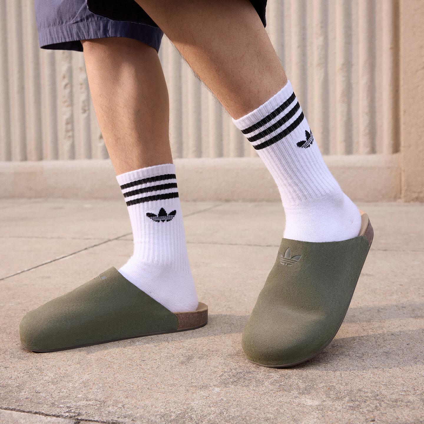 Шлепанцы adidas Adimule Оливковый Strata Gum 38