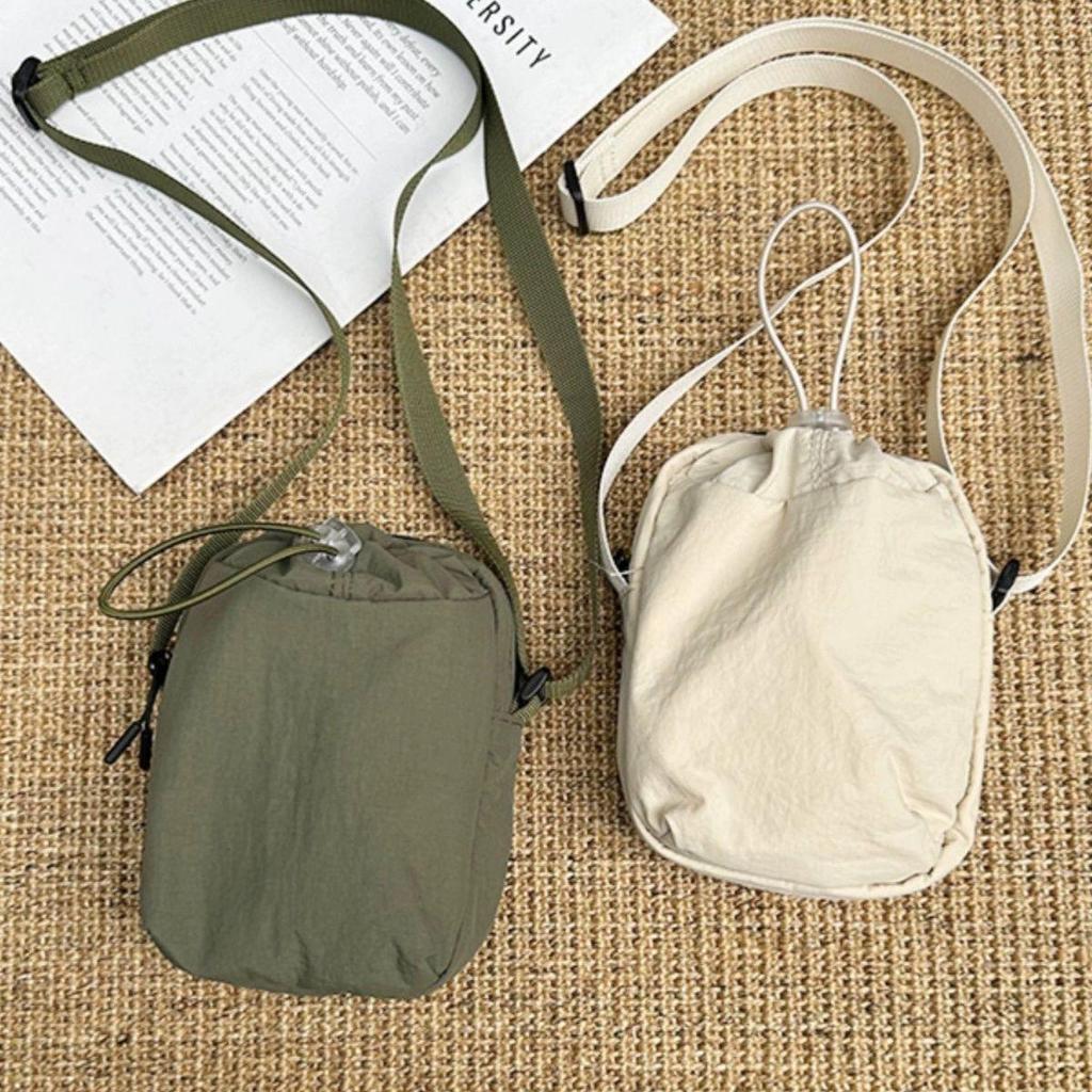 Ultra-Thin Waterproof Canvas Crossbody Phone Bag - Japanese Style Unisex, Lightweight and Versatile for Walking