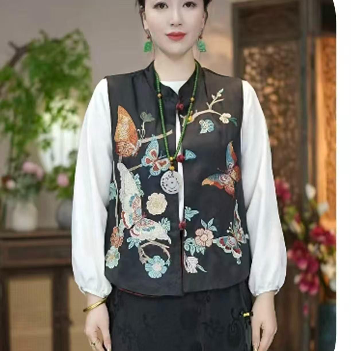 

Double-Sided Chinese Embroidery Vest with Frog Buttons - Retro Tang Suit Style 4XL чорний