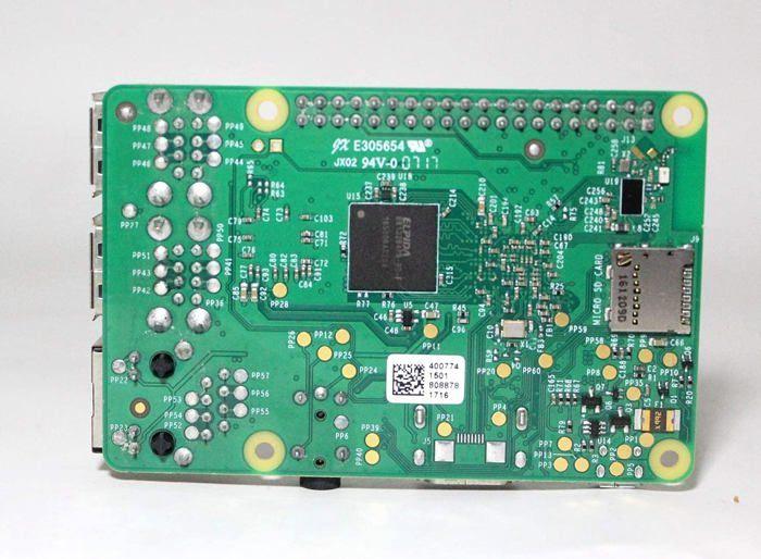 Raspberry Pi - Raspberry Pi - 3b - Model B+ - Green Color - 1 Year Warranty