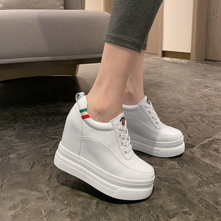 12Cm thick-soled muffin sole leather single shoes women's 2025 new inner height-increasing small white shoes slope heel casual versatile women's shoes