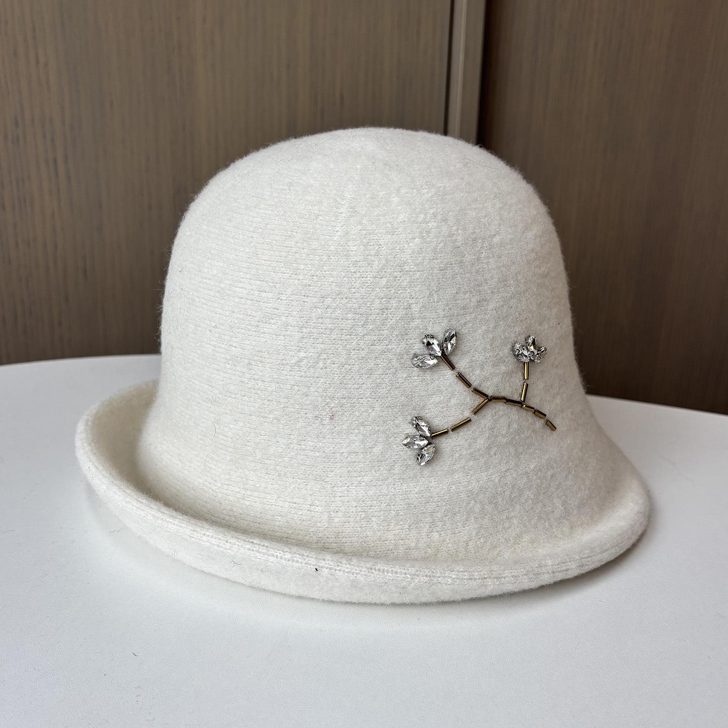 

Women S Woolen Hat, Crimped Knitted Bucket Hat, Short Brim To Modify Face Shape Temperament, Thickened Thermal Basin Hat One size fits all молоко, білий колір