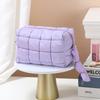 Quilted Makeup Bag Cosmetic Bags Puffy Travel Toiletry Pouch For Women Cute Checkered Zipper Bag Travel Essential Portable Aesthetic Organizer