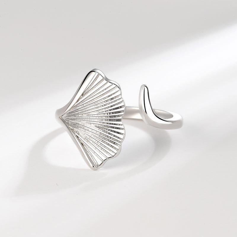 European Style Ginkgo Leaf Open Ring: Elegant, Fashionable, and Unique Design