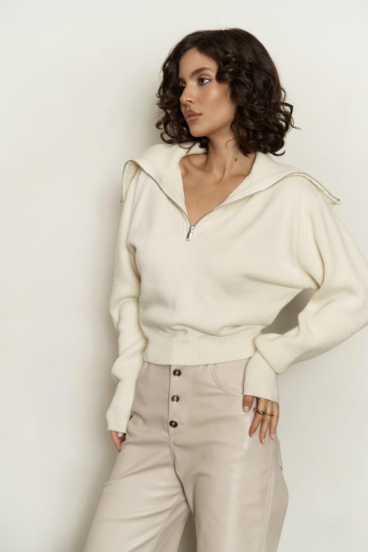 

Бежевый свитер с бесконечной полумолнией STANDART бежевый