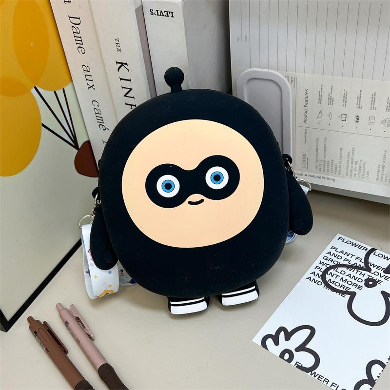 Cartoon Egg Boy Silicone Bag 2025 New Versatile Children's Messenger Change Bag Cute Girl Storage Mobile Phone Bag