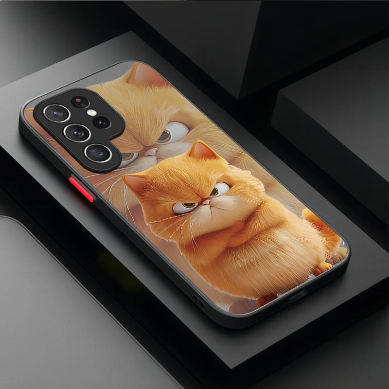 Lovely Black White Cat Matte Phone Case For iPhone 17 16 16e 15 14 13 12 Mini 11 Pro XS Max XR X SE 2022 8 7 Plus Cover