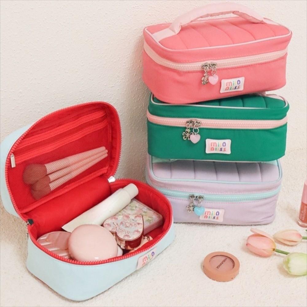 Handheld Toiletry Storage Bag Large Capacity Portable Cosmetic Organizer  Outdoor