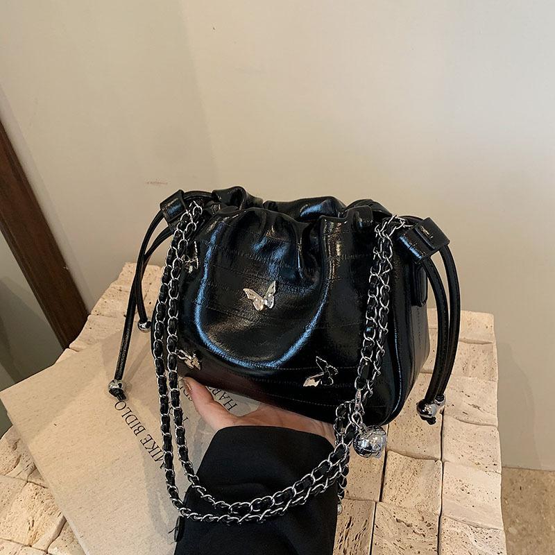 Today's Popular Bucket Bag Women's Summer New Fashion Chain Bag High-end Shoulder Messenger Bag