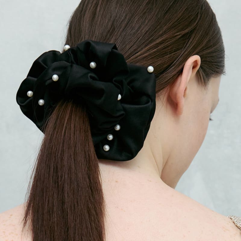 VINTAGE HOLLYWOOD Bella Pearl Scrunchie_VH2534HB006M