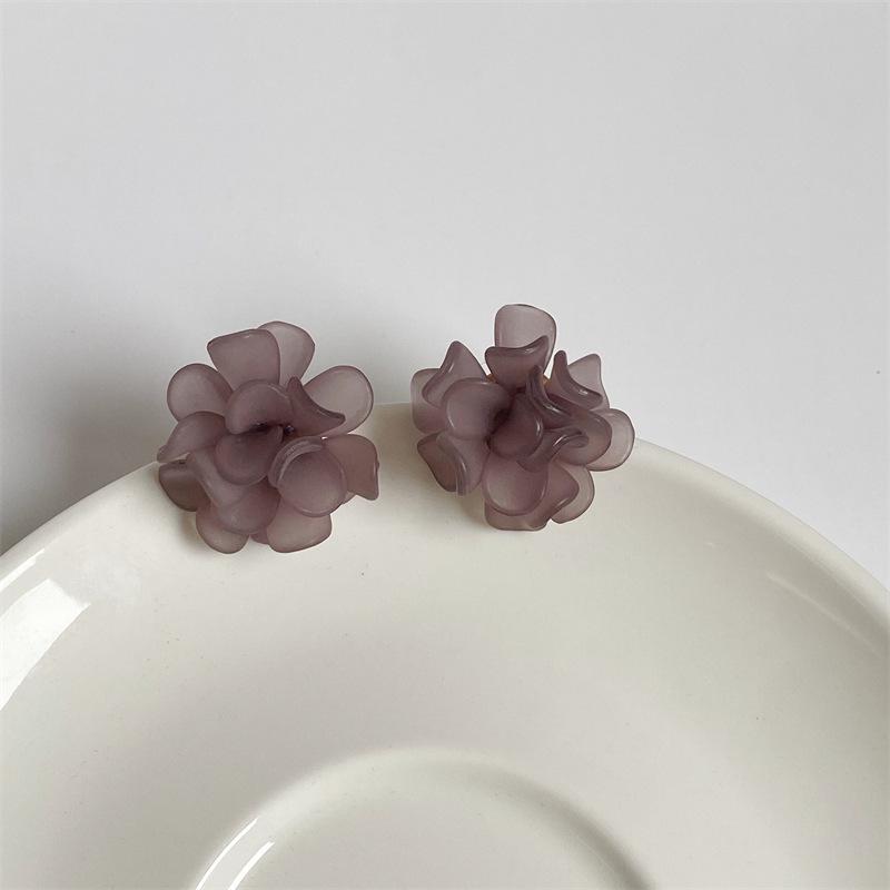 Anna SS 3D Flower Bouquet Stud Earrings - Korean-style Floral Earrings for Women, Super Fairy Design, Elegant Ear Accessories.
