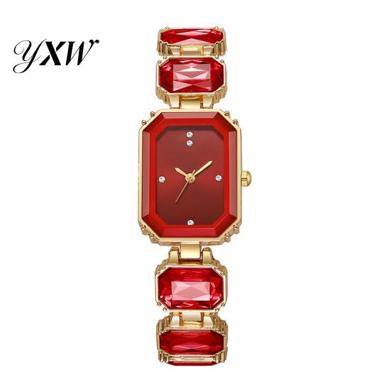 Date Night Uhr für Damen Armband Quarz Funkelnder Strass Rechteckiges Zifferblatt Faux Diamant Armbanduhr Elegante Schmuck Uhr