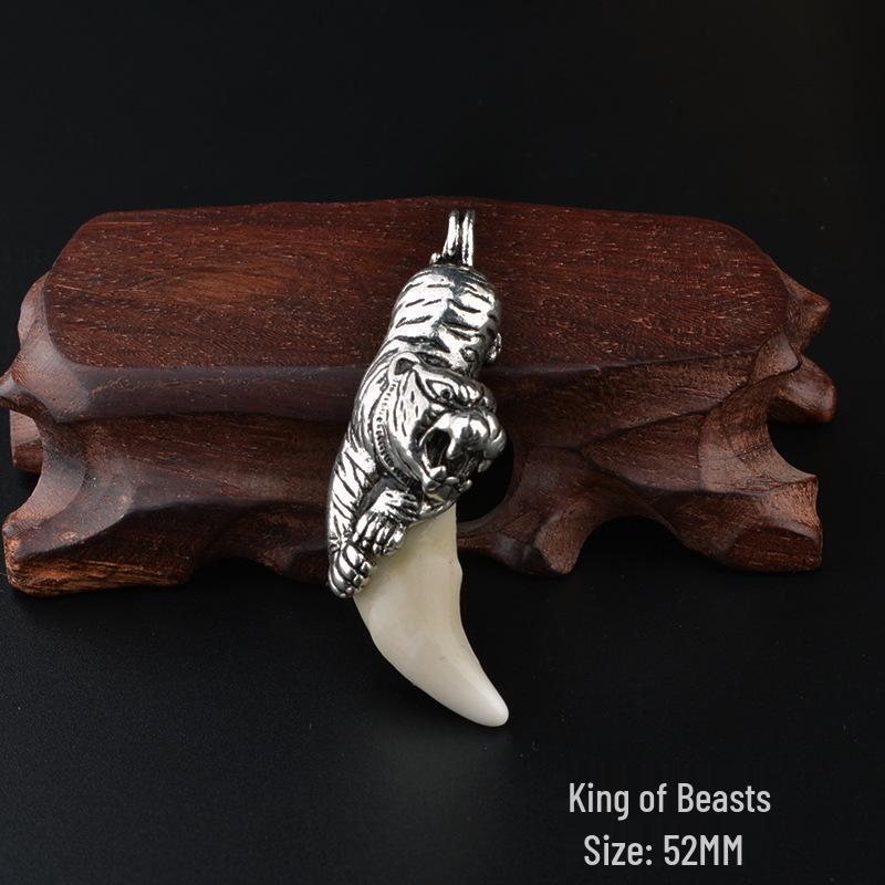 Sterling Silver Wolf Tooth Pendant Necklace: Real Wolf Dog Tooth Tip, Men's & Women's Retro Tibetan Silver Long Necklace.