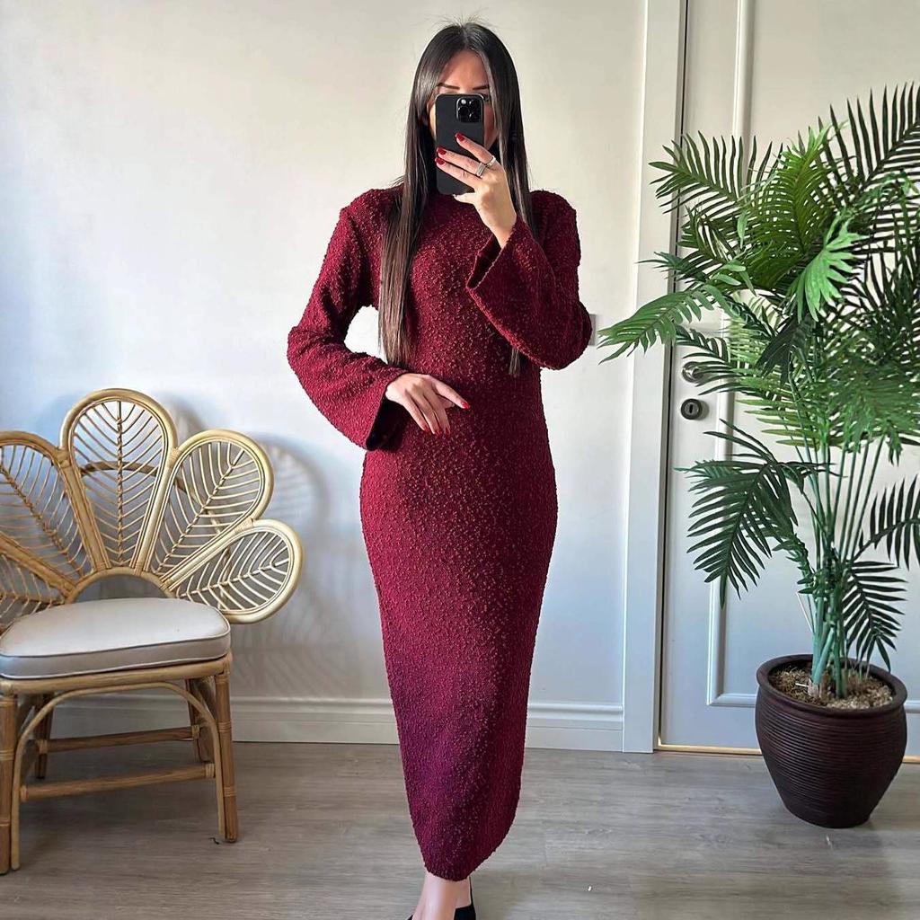 2025 Autumn Fashion: Women's High-Waisted Knitted Slimming Long-Sleeve Dress
