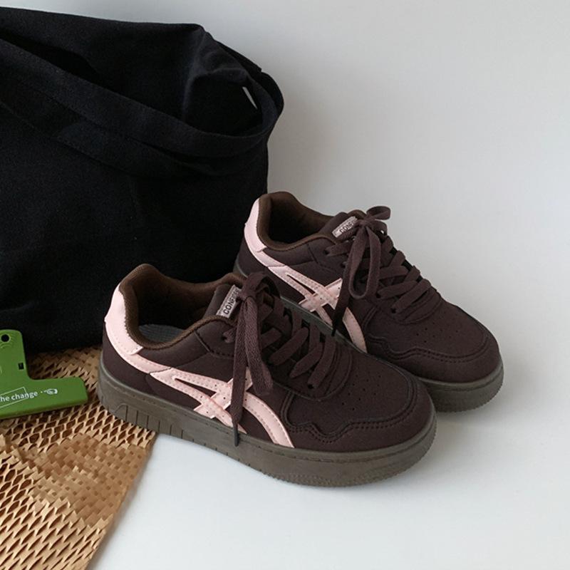 Black Platform German Training Shoes Women's Spring New 2026 Popular Versatile Sports and Leisure Shoes Retro Board Shoes Small Black Shoes