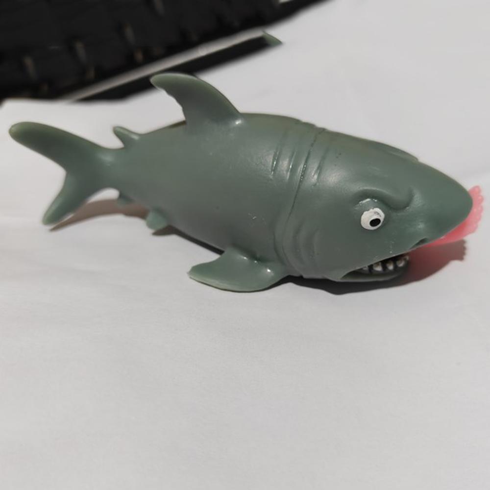 1pc - Shark shaped Squeeze Toy For Boys Girls - Creative Small Gift For Birthdays And Holidays
