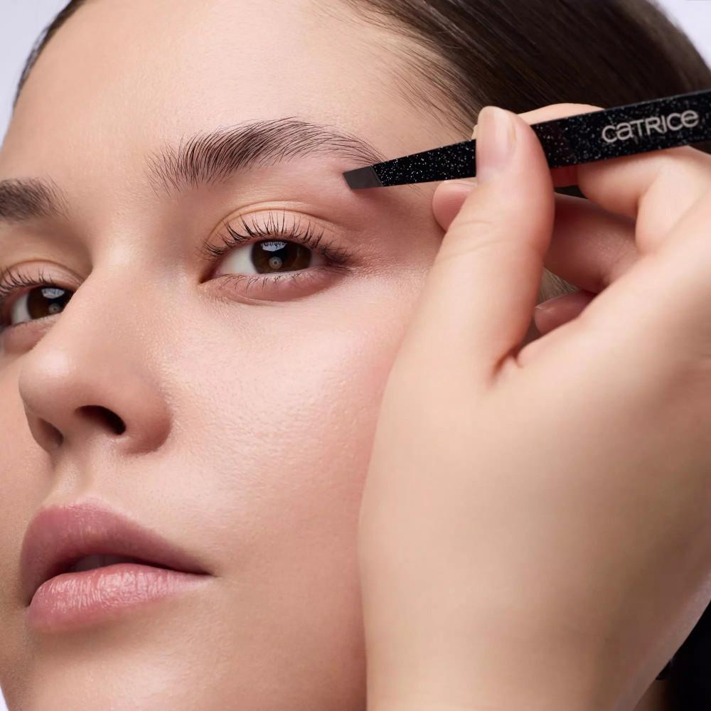 Catrice - Pince à Epiler Magic Perfectors Tweezer - 