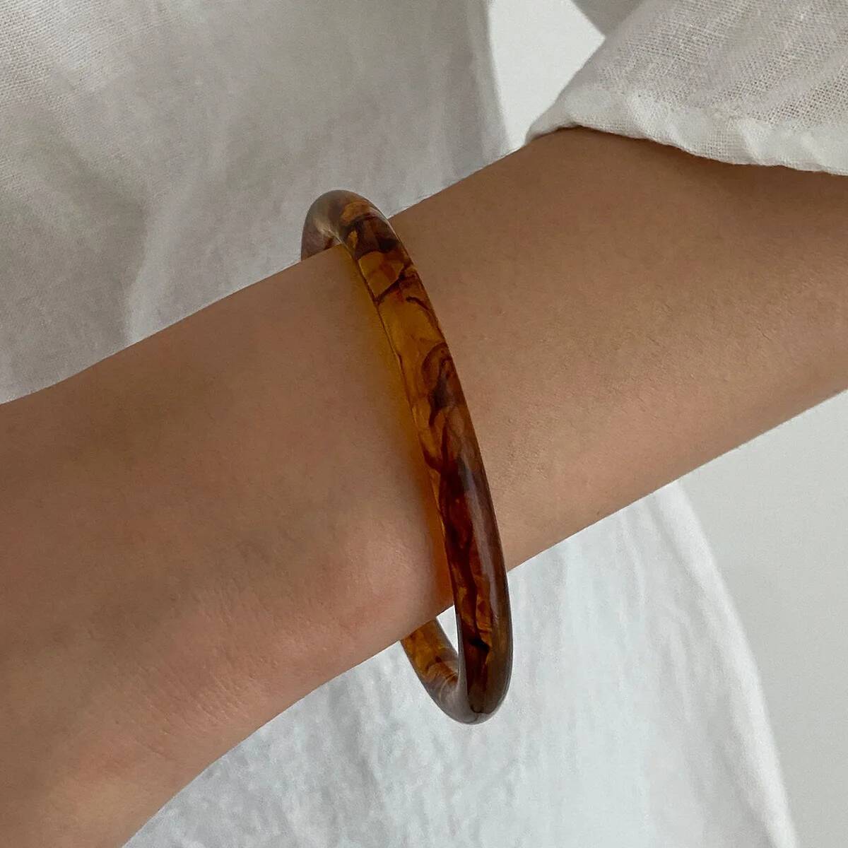 

Ingemark 3 Styles Creative Resin Acrylic Geometric Round Bangles for Women Punk Metal Chunky Wide Cuff Bracelets Party Jewelry