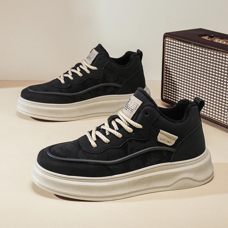 Outdoor men's shoes new winter velvet warm cotton shoes casual versatile board shoes wear-resistant sports shoes