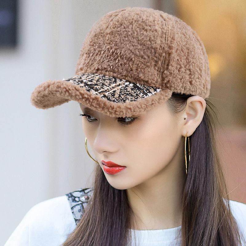 Ladies hat peaked cap autumn and winter small fragrant style lamb wool thickened warm baseball cap solid color versatile casual versatile