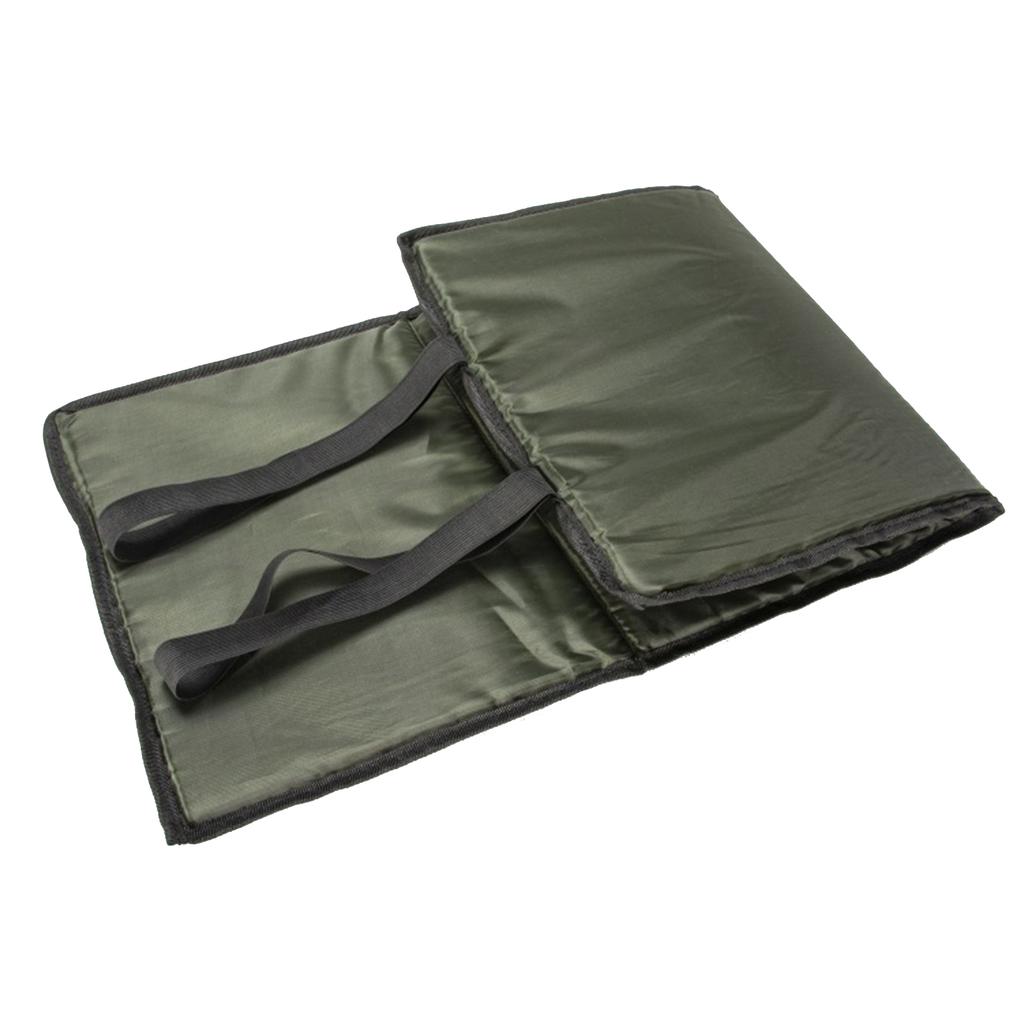 Fishing Unhooking Mat Carp Unhooking Mat 3-Fold Landing Mat with Baiting Needle Foldable Padded Outdoor Fishing Tool