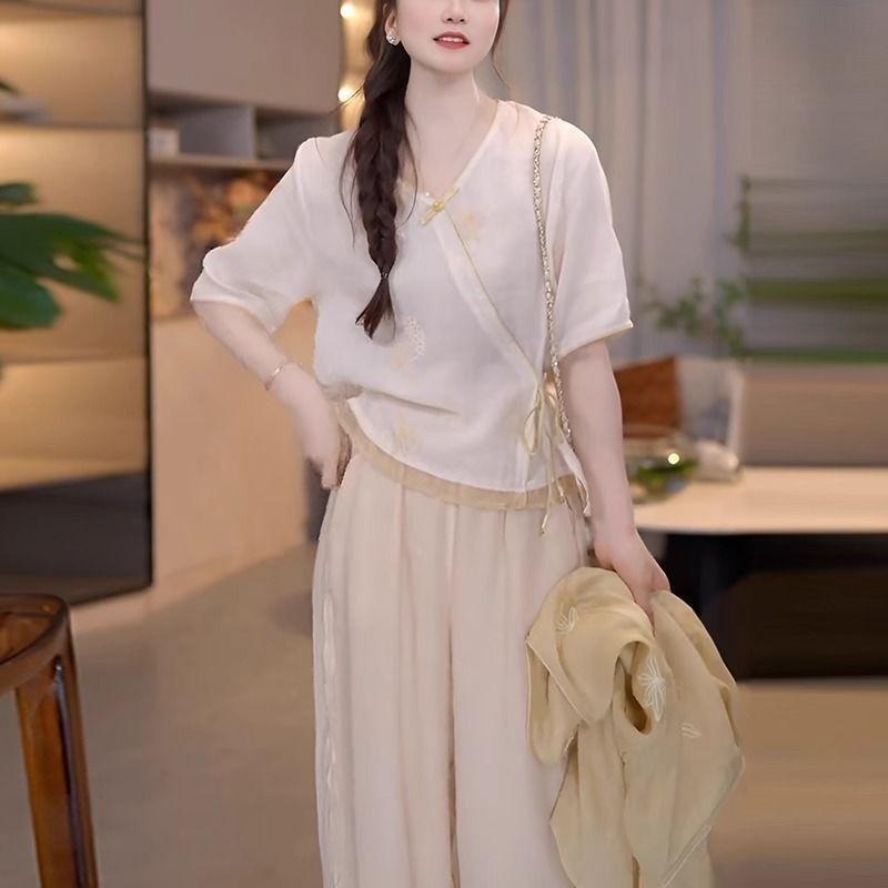 

2025 summer medium-sleeved embroidered top feminine temperament versatile high-end lace-up shirt women M [Recommended below 50kg]