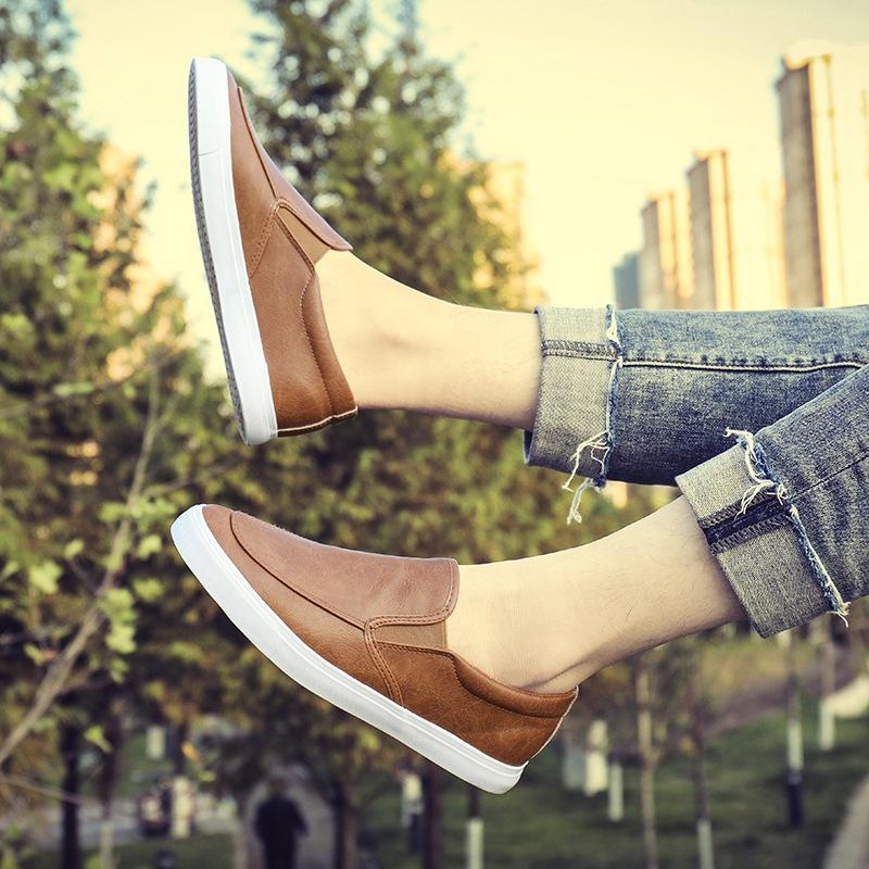 Fashion New Men Shoes Spring Summer Casual PU Leather Flat Shoes Slip-On Low Top White Male Sneakers Tenis Masculino Adulto Shoes 2025