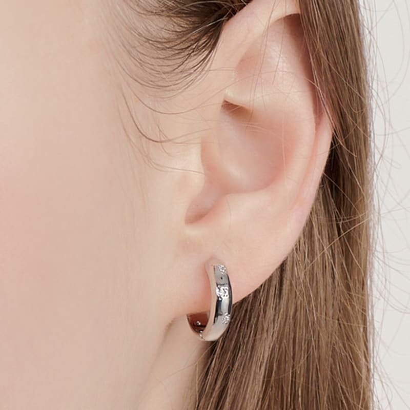 engbrox Bevy Cubic Earring