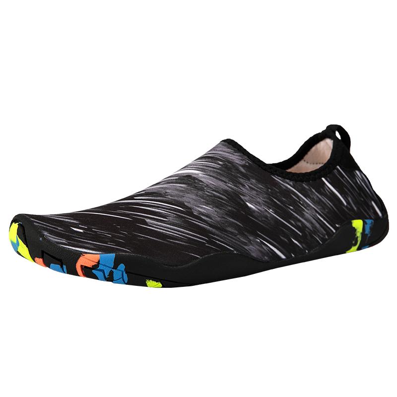 New Unisex Water Athletic Shoes Barefoot Quick-Dry Aqua Yoga Socks Easy Slip-On For Men Women Barefoot Surfing Upstream Athletic Shoes 35-47