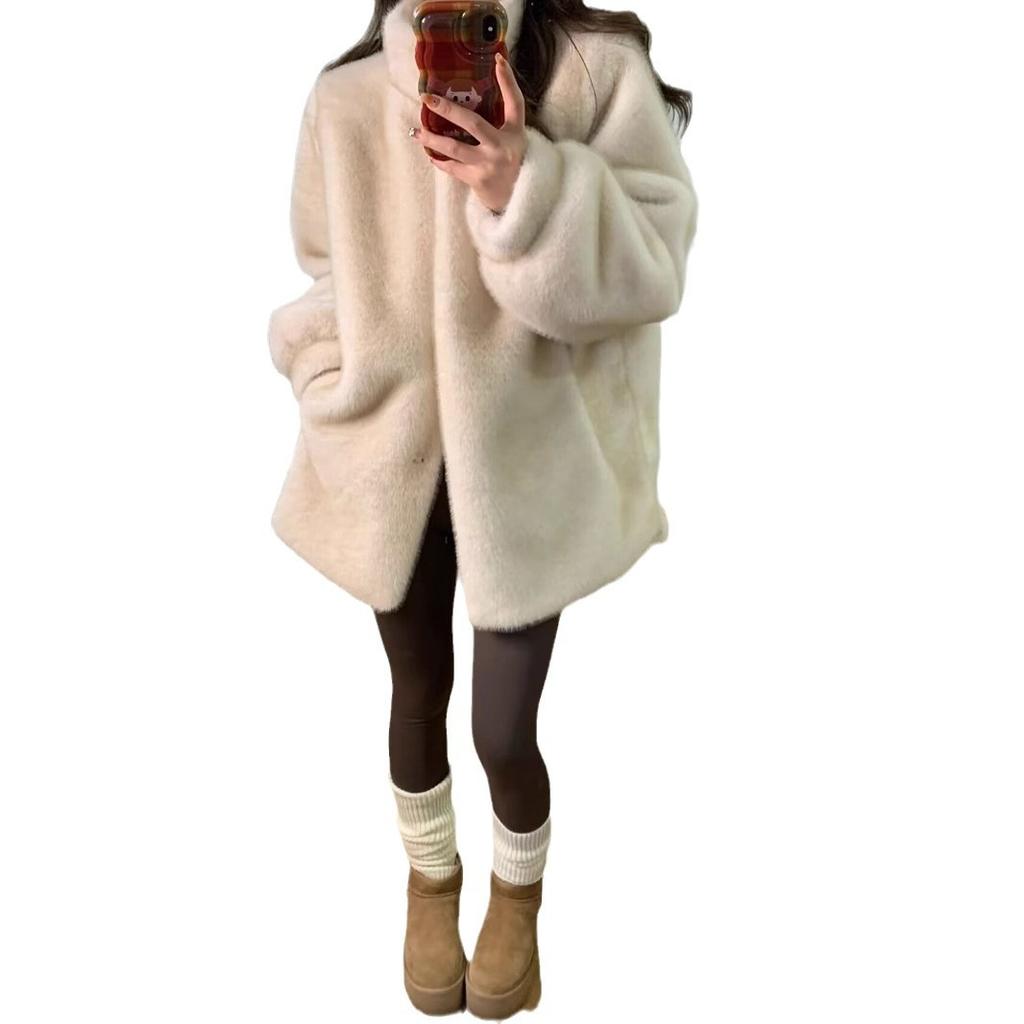 Fur jacket women's 2024 winter new imitation mink fleece fur integrated medium and long loose thickened fur coat