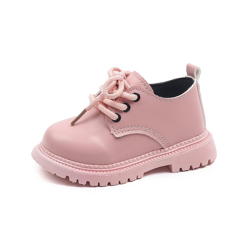 2024 Mädchenschulschuhe für Uniform Großbritannien Jungen Mode Schnürschuhe Kindermode Lässige Slipper Rundzehen Rutschfeste Kinderschuhe