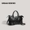Bags American Retro Shoulder Tote Bags Rivet Locomotive Bags Women Fashion Commuter Messenger Bags Women