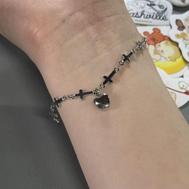 Fashion Cross Heart Charm Bracelet, Cross Star Female Trendy Jewelry Elegant Bracelet for Women Gifts