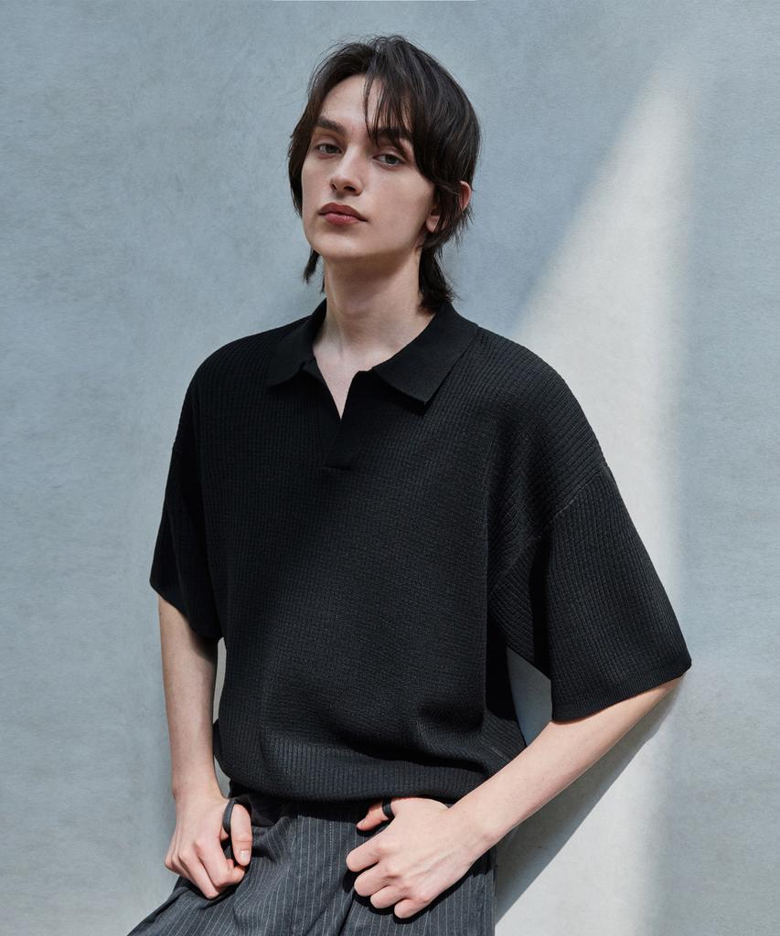 GLW Open Collar Waffle Half Knit Black
