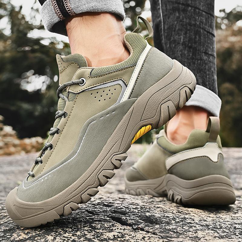 Fashion 2025 Vintage Style Hiking Men Outdoor Waterproof Shoes Versatile Lightweight Non-Slip Sport Trekking Mens Sneakers Size 38-46