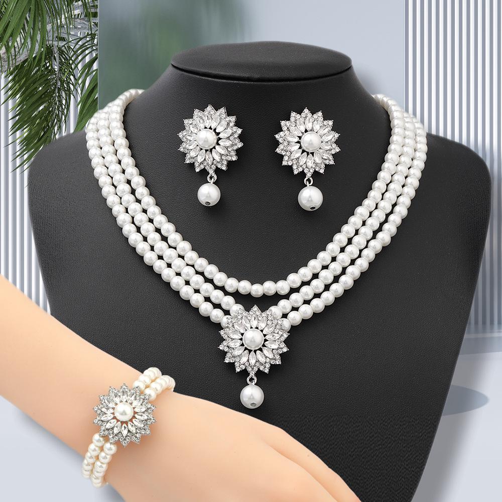High-End Three-Piece Pearl Jewelry Set: Necklace, Earrings, Bracelet for Bridal Gowns