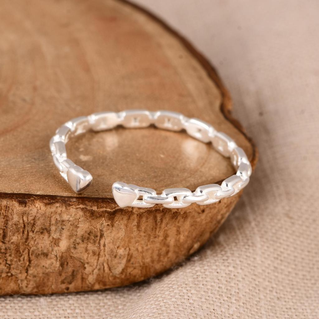 Minimalist Heart Chain Ring,  925 Sterling Silver Open Link Ring – Adjustable Dainty Heart Band, Gift for Love, Anniversary, Gifts for Love.